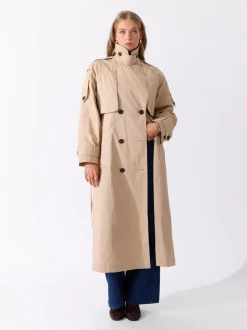 Bloomsbury trenchcoat