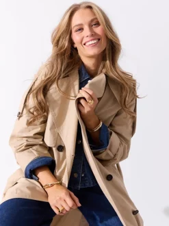 Bloomsbury trenchcoat