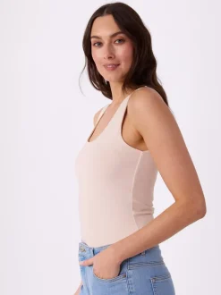 Helena singlet