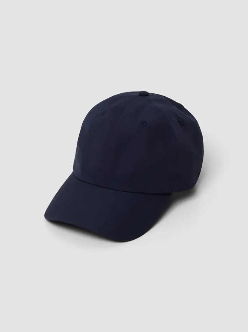 Leandro caps