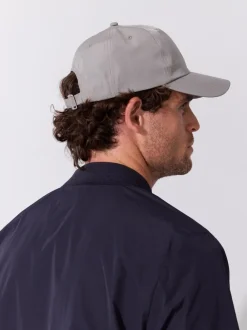 Leandro caps