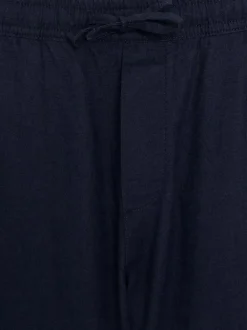 Mike shorts i linblanding